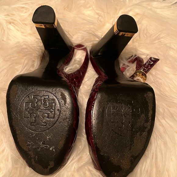 Tory Burch GG Embossed Leather sling back open toe - Picture 7 of 7